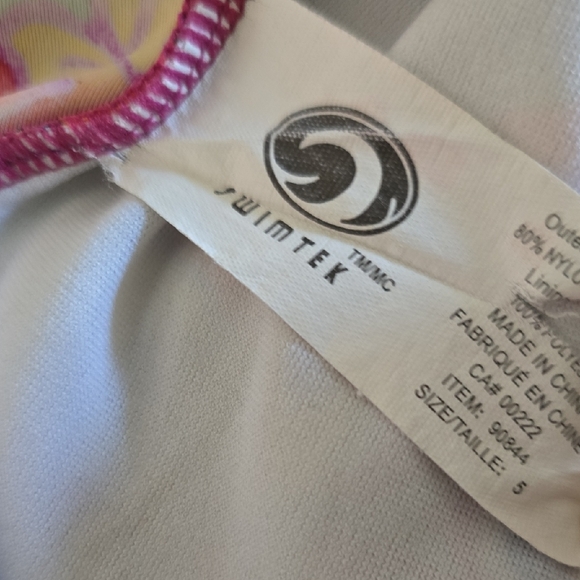 Colorful Kids Clothing Set - Picture 7 of 9